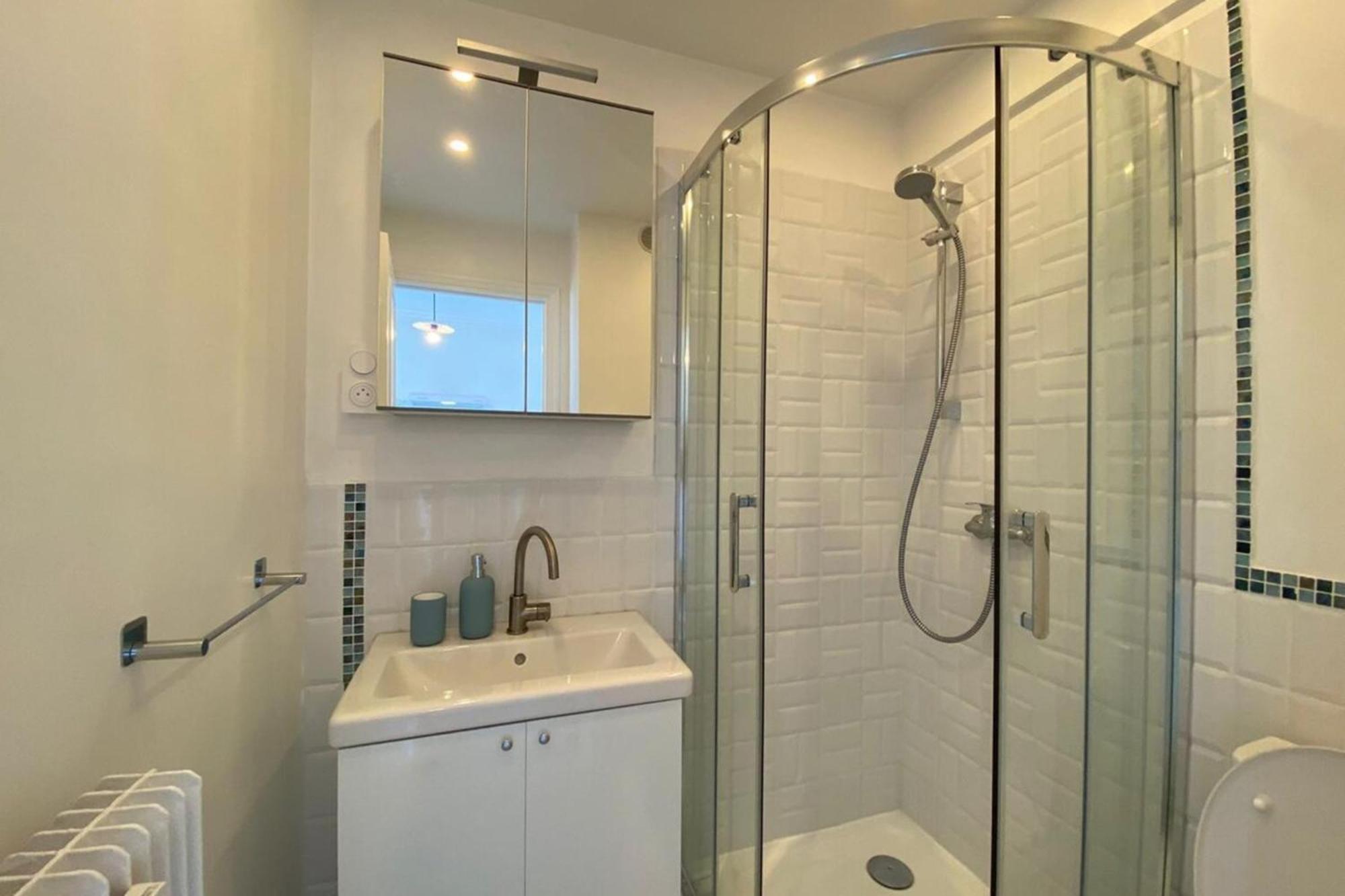 06At1 - Cosy Seaside Studio In An Ideal Location Antibes Bagian luar foto